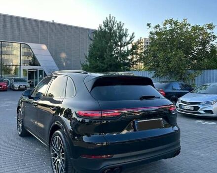 Порше Каен 2017 в Киеве на Automoto.ua Черный Порше Каен, объемом двигателя 2.9 л и пробегом 110 тыс. км за 68500 $, фото 8 на Automoto.ua