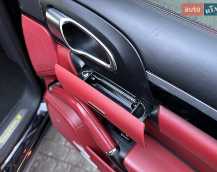 Черный Порше Каен, объемом двигателя 3 л и пробегом 180 тыс. км за 34800 $, фото 12 на Automoto.ua