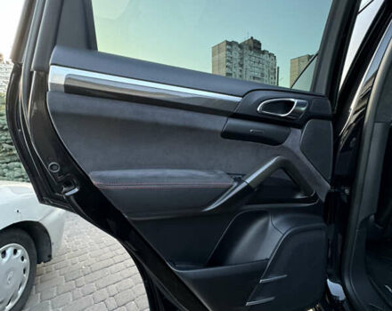 Черный Порше Каен, объемом двигателя 3.6 л и пробегом 142 тыс. км за 40500 $, фото 24 на Automoto.ua