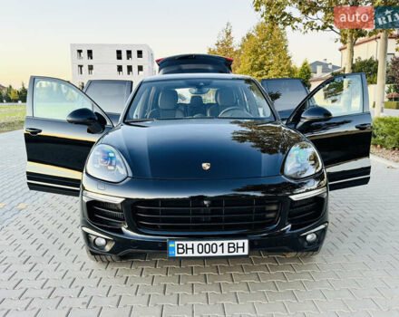 Черный Порше Каен, объемом двигателя 2.97 л и пробегом 131 тыс. км за 37999 $, фото 72 на Automoto.ua