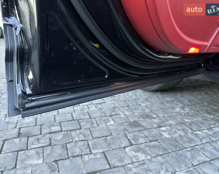 Черный Порше Каен, объемом двигателя 3 л и пробегом 180 тыс. км за 34800 $, фото 22 на Automoto.ua