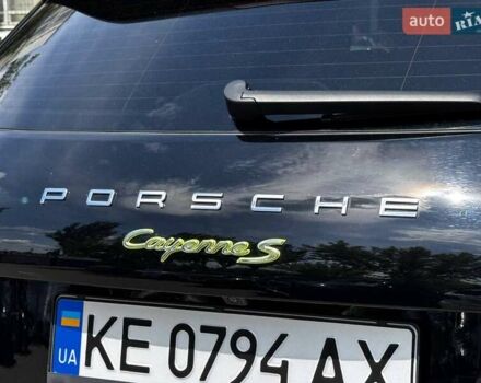 Чорний Порше Cayenne, об'ємом двигуна 3 л та пробігом 110 тис. км за 36000 $, фото 10 на Automoto.ua