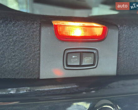 Черный Порше Каен, объемом двигателя 3 л и пробегом 180 тыс. км за 34800 $, фото 10 на Automoto.ua