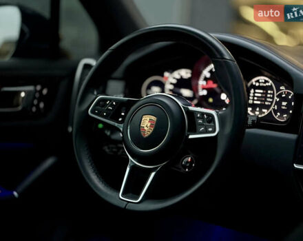Чорний Порше Cayenne, об'ємом двигуна 2.9 л та пробігом 99 тис. км за 70000 $, фото 26 на Automoto.ua