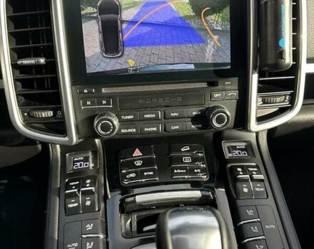 Черный Порше Каен, объемом двигателя 3.6 л и пробегом 64 тыс. км за 28999 $, фото 73 на Automoto.ua