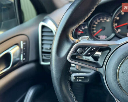 Черный Порше Каен, объемом двигателя 3.6 л и пробегом 113 тыс. км за 29500 $, фото 22 на Automoto.ua