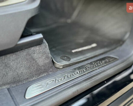 Черный Порше Каен, объемом двигателя 3.6 л и пробегом 113 тыс. км за 29500 $, фото 30 на Automoto.ua