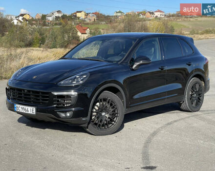 Черный Порше Каен, объемом двигателя 3.6 л и пробегом 88 тыс. км за 35999 $, фото 1 на Automoto.ua