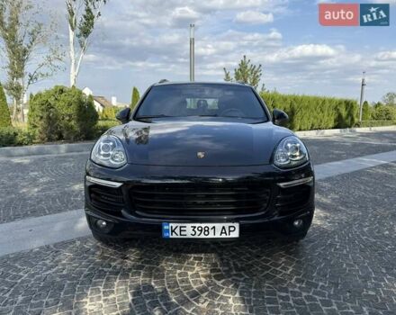 Порше Каен 2017 в Днепре (Днепропетровске) на Automoto.ua Черный Порше Каен, объемом двигателя 2.97 л и пробегом 64 тыс. км за 42500 $, фото 1 на Automoto.ua