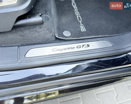 Чорний Порше Cayenne, об'ємом двигуна 3.6 л та пробігом 88 тис. км за 49999 $, фото 21 на Automoto.ua