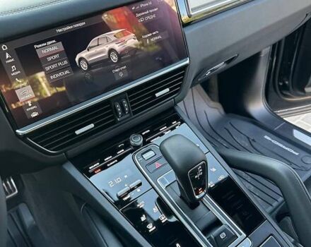 Порше Каен 2017 в Киеве на Automoto.ua Черный Порше Каен, объемом двигателя 2.9 л и пробегом 110 тыс. км за 68500 $, фото 39 на Automoto.ua