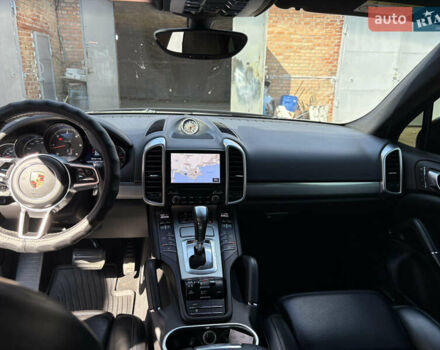 Чорний Порше Cayenne, об'ємом двигуна 2.97 л та пробігом 153 тис. км за 49900 $, фото 14 на Automoto.ua