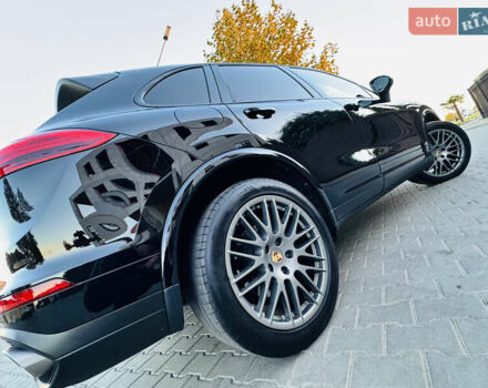 Черный Порше Каен, объемом двигателя 2.97 л и пробегом 131 тыс. км за 37999 $, фото 47 на Automoto.ua