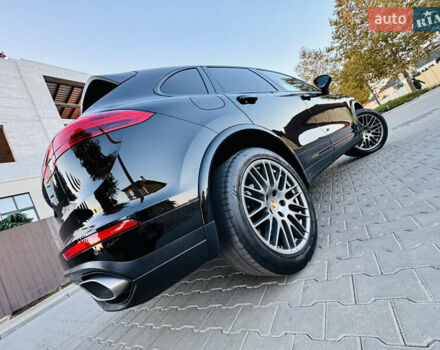 Черный Порше Каен, объемом двигателя 2.97 л и пробегом 131 тыс. км за 37999 $, фото 11 на Automoto.ua