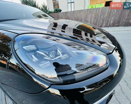 Черный Порше Каен, объемом двигателя 2.97 л и пробегом 131 тыс. км за 37999 $, фото 15 на Automoto.ua