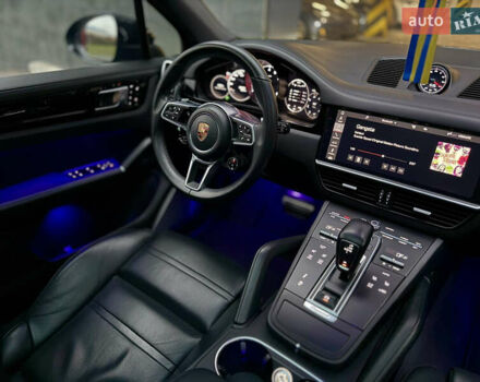 Чорний Порше Cayenne, об'ємом двигуна 2.9 л та пробігом 99 тис. км за 70000 $, фото 22 на Automoto.ua
