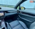 Черный Порше Каен, объемом двигателя 2.89 л и пробегом 76 тыс. км за 57800 $, фото 57 на Automoto.ua
