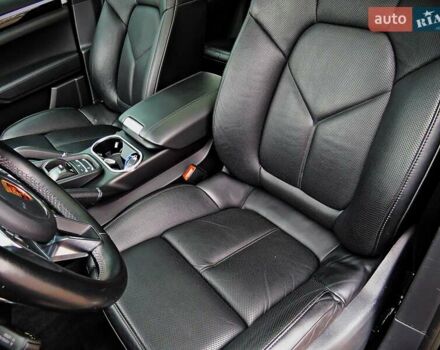 Чорний Порше Cayenne, об'ємом двигуна 3.6 л та пробігом 111 тис. км за 29900 $, фото 10 на Automoto.ua