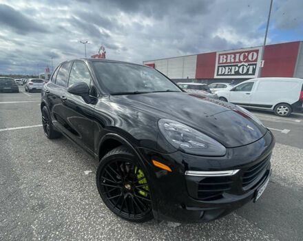 Чорний Порше Cayenne, об'ємом двигуна 3 л та пробігом 230 тис. км за 41000 $, фото 6 на Automoto.ua