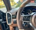 Черный Порше Каен, объемом двигателя 3 л и пробегом 170 тыс. км за 63500 $, фото 42 на Automoto.ua