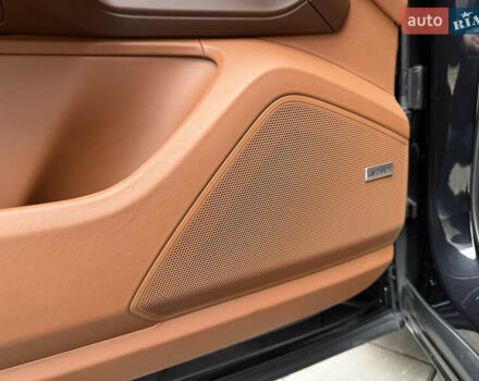 Черный Порше Каен, объемом двигателя 3 л и пробегом 170 тыс. км за 59999 $, фото 17 на Automoto.ua