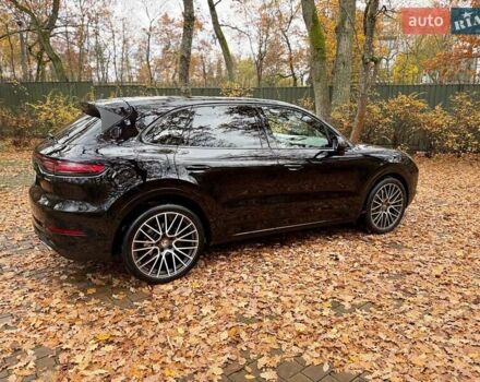 Черный Порше Каен, объемом двигателя 2.89 л и пробегом 118 тыс. км за 57000 $, фото 8 на Automoto.ua