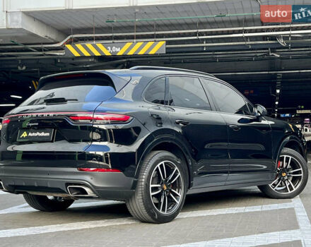 Черный Порше Каен, объемом двигателя 3 л и пробегом 133 тыс. км за 47000 $, фото 16 на Automoto.ua