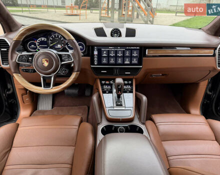 Черный Порше Каен, объемом двигателя 3 л и пробегом 170 тыс. км за 59999 $, фото 37 на Automoto.ua