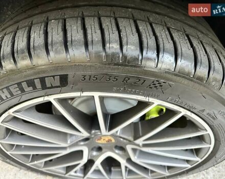 Черный Порше Каен, объемом двигателя 3 л и пробегом 170 тыс. км за 63500 $, фото 12 на Automoto.ua