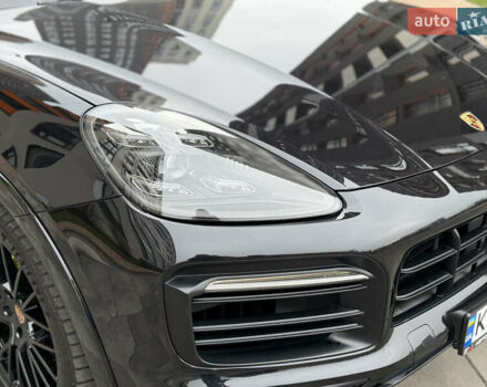 Черный Порше Каен, объемом двигателя 3 л и пробегом 170 тыс. км за 59999 $, фото 6 на Automoto.ua