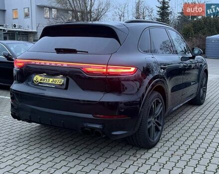 Черный Порше Каен, объемом двигателя 3 л и пробегом 84 тыс. км за 61000 $, фото 7 на Automoto.ua