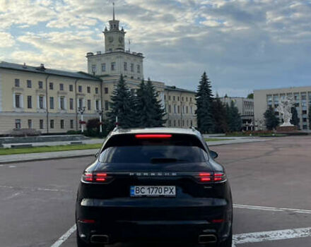 Черный Порше Каен, объемом двигателя 3 л и пробегом 125 тыс. км за 51000 $, фото 5 на Automoto.ua