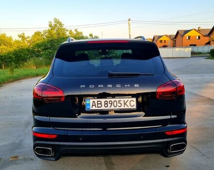 Чорний Порше Cayenne, об'ємом двигуна 3 л та пробігом 195 тис. км за 46000 $, фото 3 на Automoto.ua