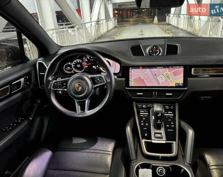 Черный Порше Каен, объемом двигателя 3 л и пробегом 99 тыс. км за 43800 $, фото 16 на Automoto.ua