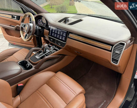 Черный Порше Каен, объемом двигателя 3 л и пробегом 170 тыс. км за 59999 $, фото 32 на Automoto.ua