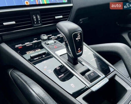 Чорний Порше Cayenne, об'ємом двигуна 3 л та пробігом 134 тис. км за 46000 $, фото 47 на Automoto.ua