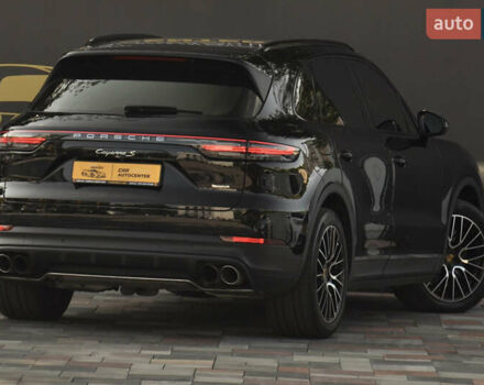 Чорний Порше Cayenne, об'ємом двигуна 2.89 л та пробігом 191 тис. км за 52000 $, фото 3 на Automoto.ua
