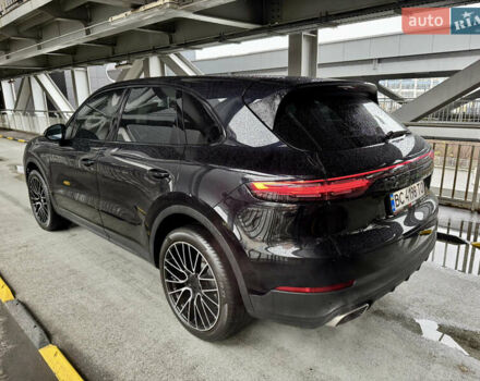 Черный Порше Каен, объемом двигателя 3 л и пробегом 99 тыс. км за 43800 $, фото 1 на Automoto.ua