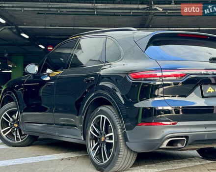 Черный Порше Каен, объемом двигателя 3 л и пробегом 133 тыс. км за 47000 $, фото 11 на Automoto.ua