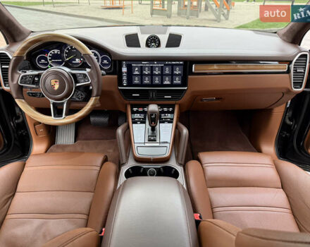 Черный Порше Каен, объемом двигателя 3 л и пробегом 170 тыс. км за 59999 $, фото 34 на Automoto.ua