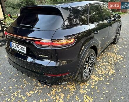 Черный Порше Каен, объемом двигателя 3 л и пробегом 170 тыс. км за 63500 $, фото 4 на Automoto.ua