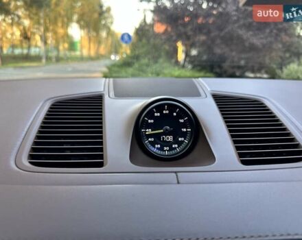 Черный Порше Каен, объемом двигателя 3 л и пробегом 170 тыс. км за 63500 $, фото 44 на Automoto.ua