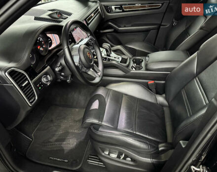 Черный Порше Каен, объемом двигателя 3 л и пробегом 99 тыс. км за 43800 $, фото 7 на Automoto.ua