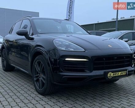 Черный Порше Каен, объемом двигателя 3 л и пробегом 84 тыс. км за 61000 $, фото 1 на Automoto.ua