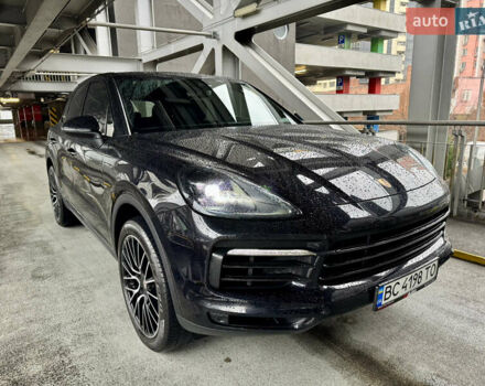 Черный Порше Каен, объемом двигателя 3 л и пробегом 99 тыс. км за 43800 $, фото 4 на Automoto.ua
