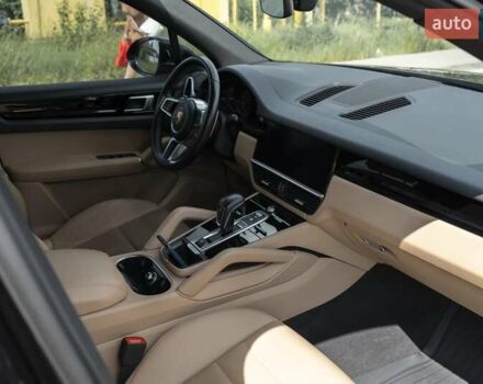 Черный Порше Каен, объемом двигателя 3 л и пробегом 110 тыс. км за 53900 $, фото 29 на Automoto.ua