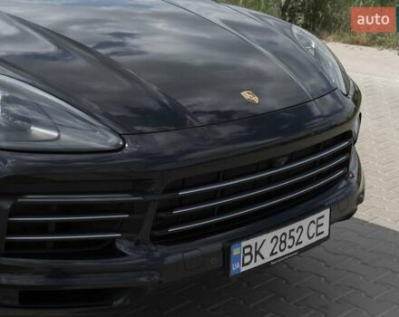 Черный Порше Каен, объемом двигателя 3 л и пробегом 110 тыс. км за 53900 $, фото 8 на Automoto.ua