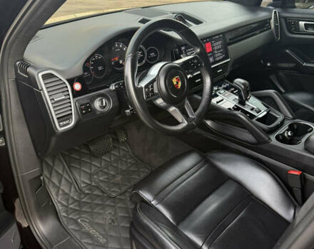 Чорний Порше Cayenne, об'ємом двигуна 3 л та пробігом 82 тис. км за 51000 $, фото 12 на Automoto.ua