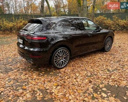 Черный Порше Каен, объемом двигателя 2.89 л и пробегом 118 тыс. км за 57000 $, фото 10 на Automoto.ua