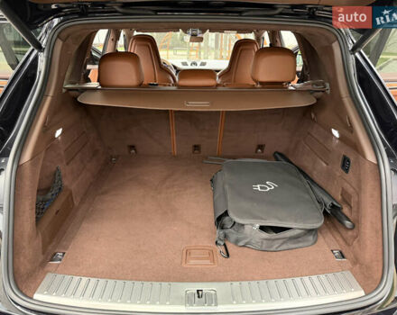 Черный Порше Каен, объемом двигателя 3 л и пробегом 170 тыс. км за 59999 $, фото 25 на Automoto.ua